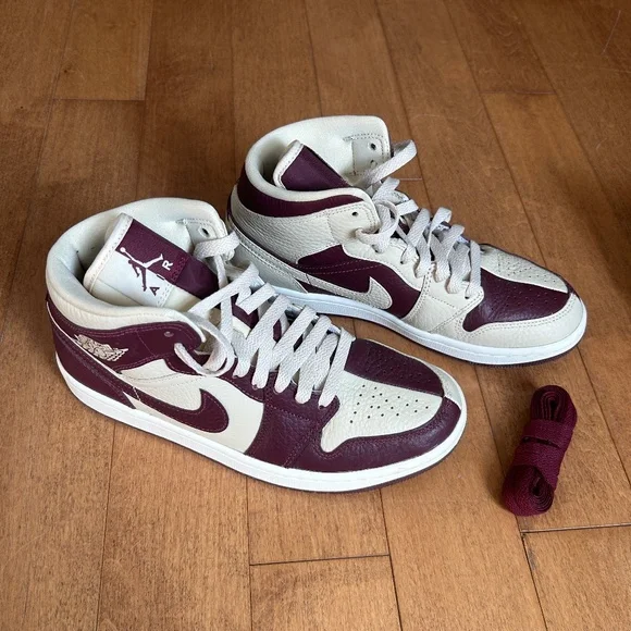 Women's Nike Air Jordan 1 Mid SE Split - Beach Cherrywood - Picture 1 of 6